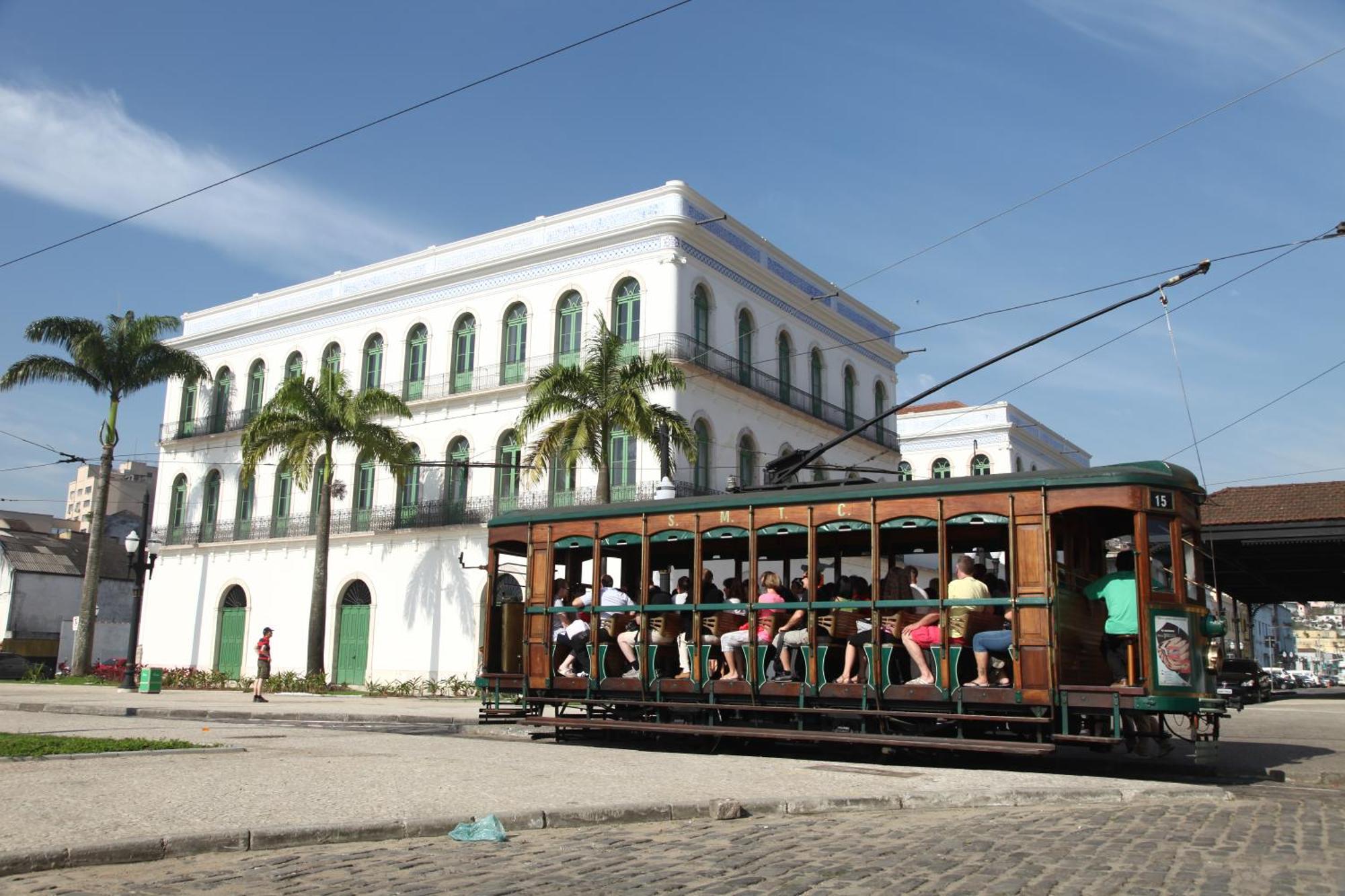 Apartamento Em Santos No Gonzaga Em Frente A Praia المظهر الخارجي الصورة