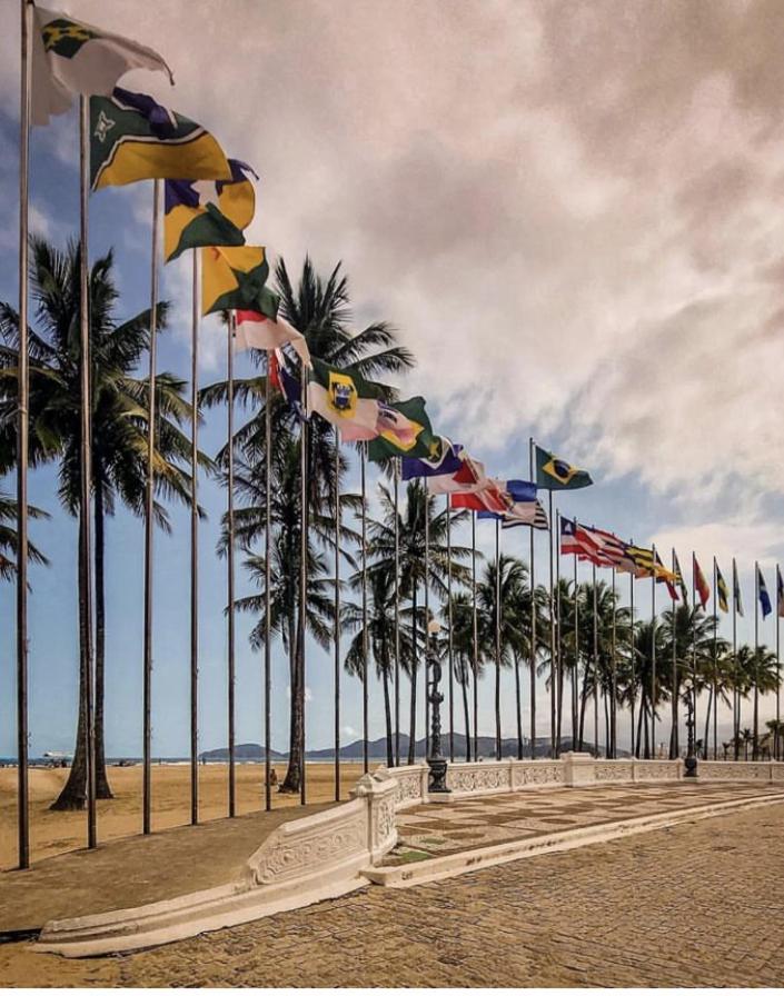 Apartamento Em Santos No Gonzaga Em Frente A Praia المظهر الخارجي الصورة