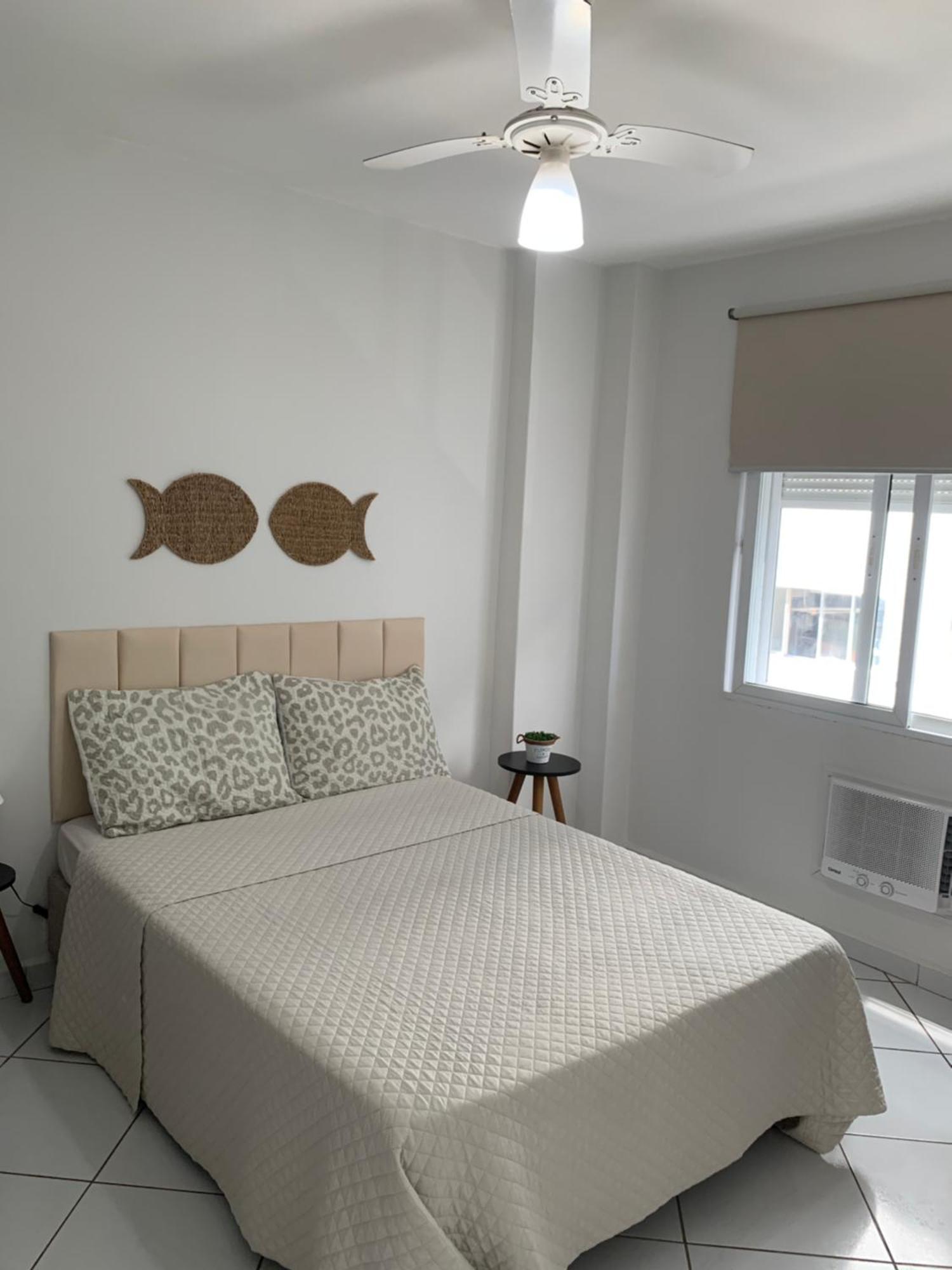 Apartamento Em Santos No Gonzaga Em Frente A Praia المظهر الخارجي الصورة